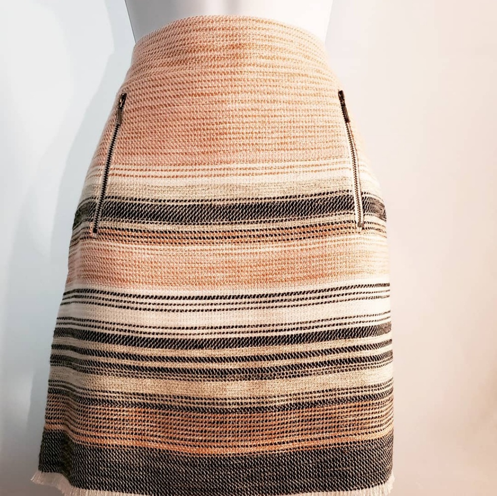 NWOT LOFT Tweed Style Skirt